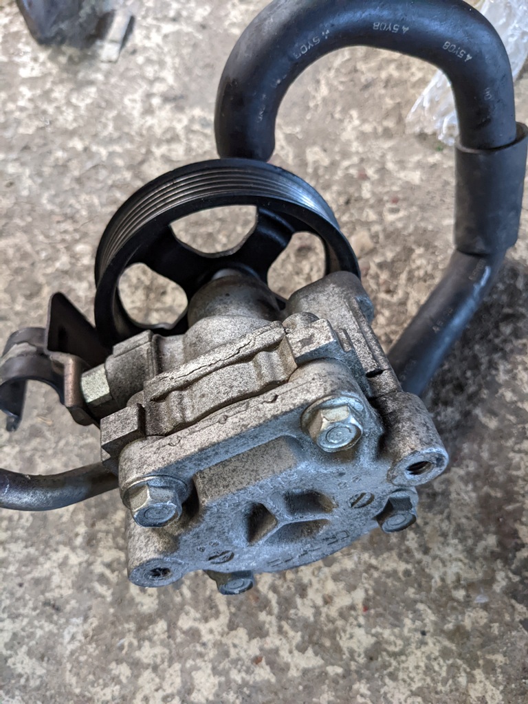 (17485) Насос гидроусилителя руля Dodge Caliber 2006 2 TDi - фото2