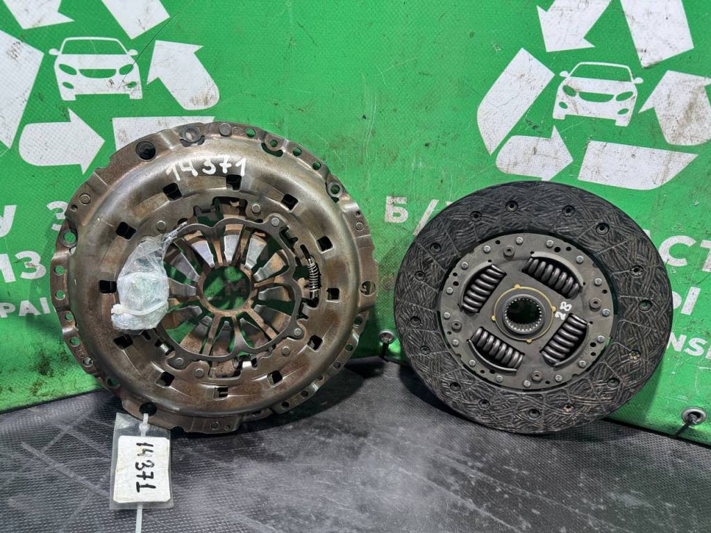 (14371) Корзина сцепления Audi A6 C6 2010 2 TDi 0B1141031L (14371) Корзина сцепления Audi A6 C6 2010 2 TDi 0B1141031L