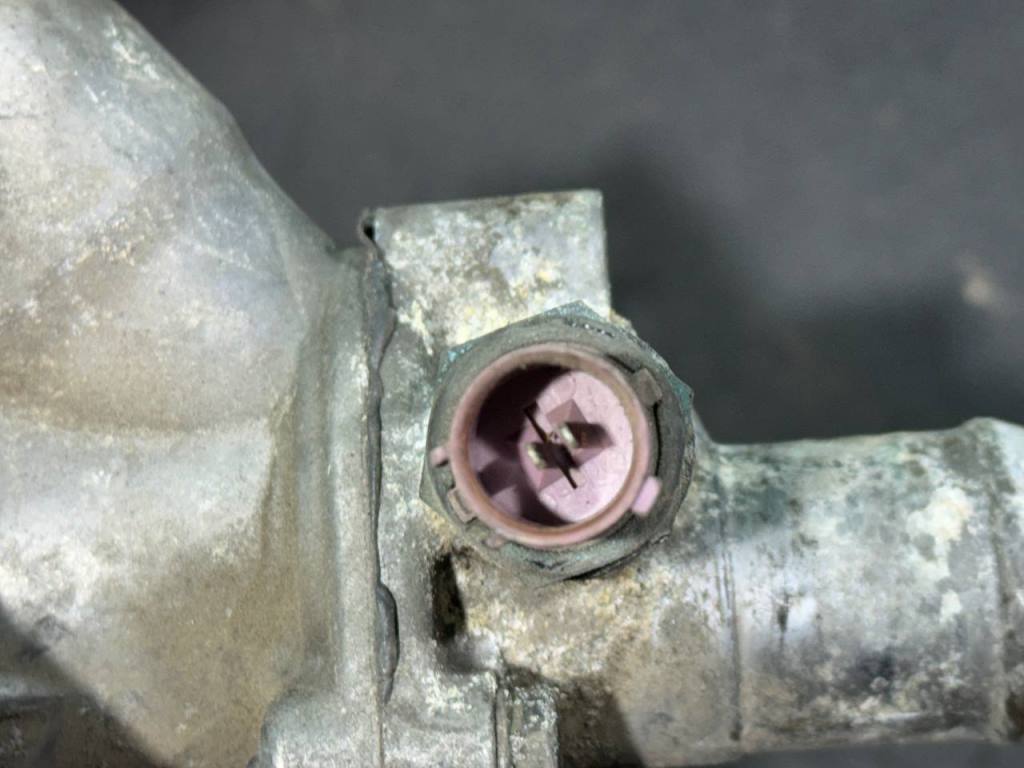 (58781) Корпус термостата Rover 620 1996 2 i - фото2