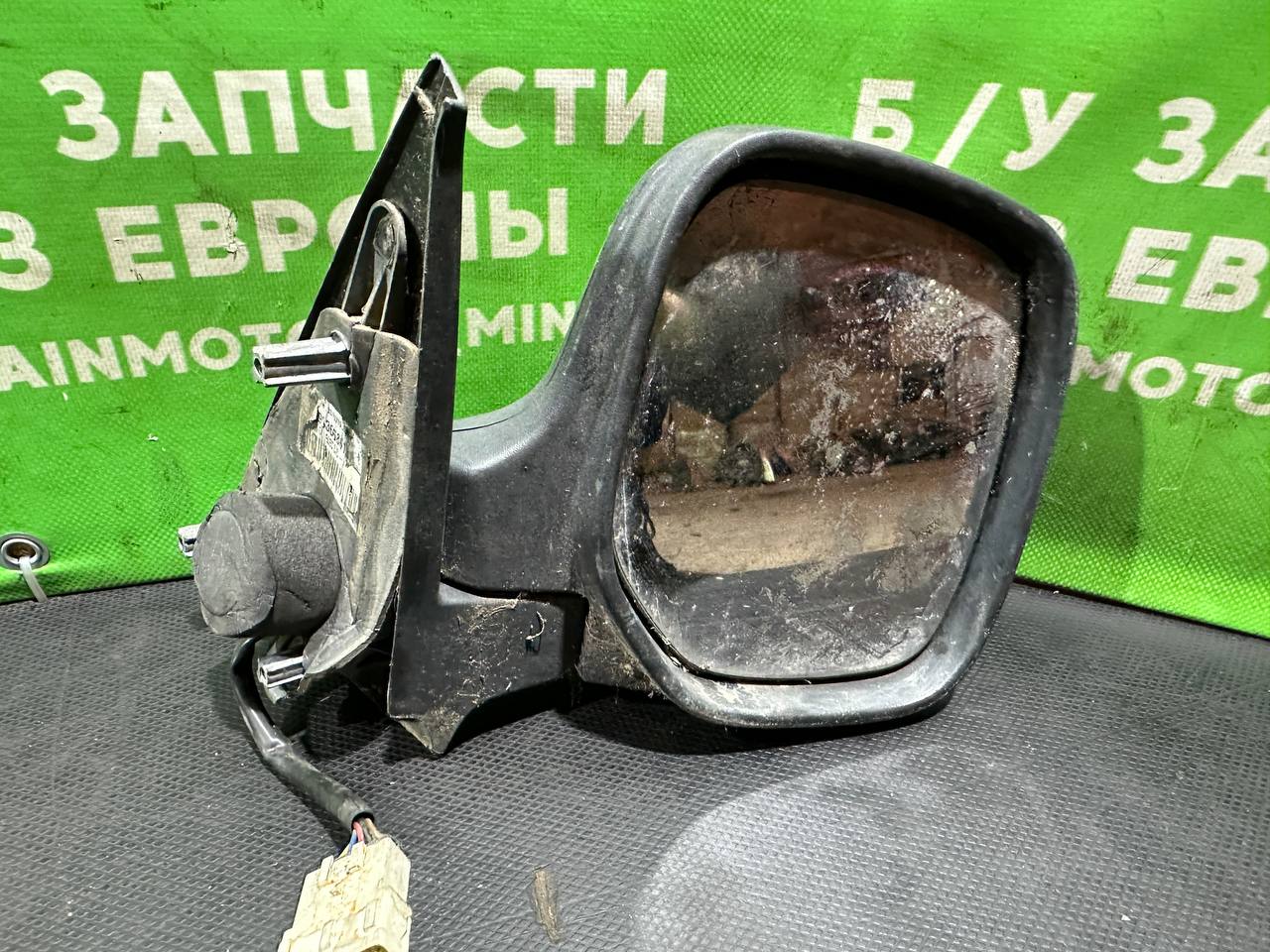 (34870) Зеркало наружное правое Peugeot Partner 2005 (34870) Зеркало наружное правое Peugeot Partner 2005