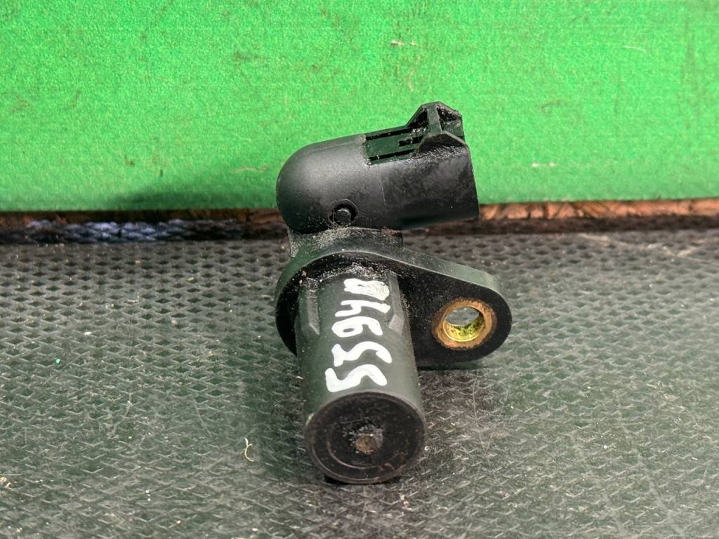 (53940) Датчик коленвала Mitsubishi Space Star 2002 1,9 DCi 7700113552 - фото2