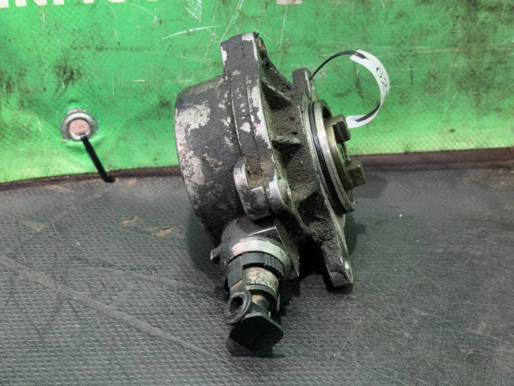 (62101) Насос вакуумный Renault Master 2004 2,5 DCi 8200478188A - фото2 (62101) Насос вакуумный Renault Master 2004 2,5 DCi 8200478188A - фото2
