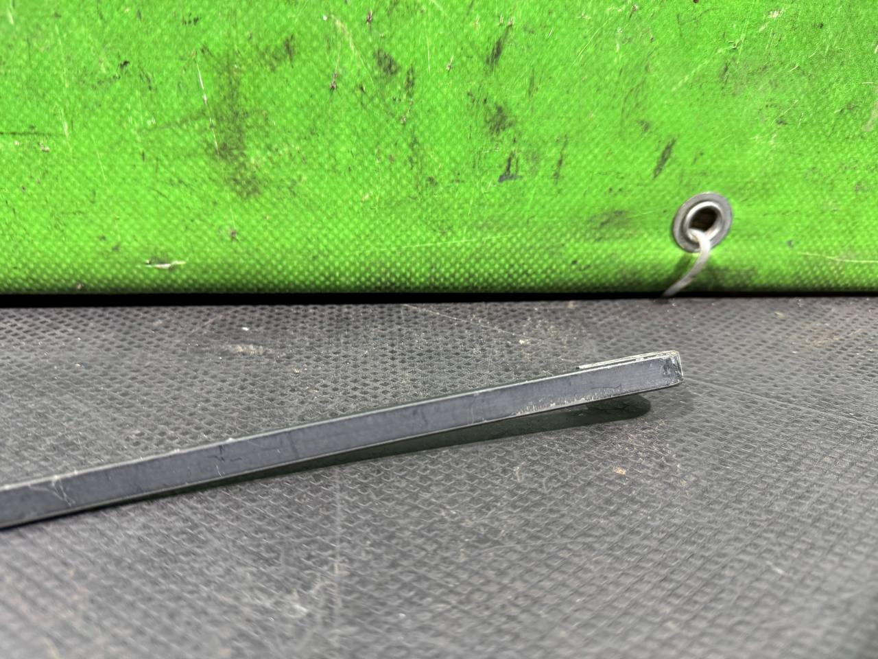 (1096) Щеткодержатель задний Citroen Xantia 1999 фото-4