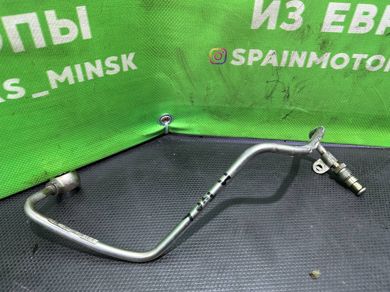 (34910) Масляная трубка турбины Porsche Cayenne 2004 4,5 Ti 94810707753 - фото2