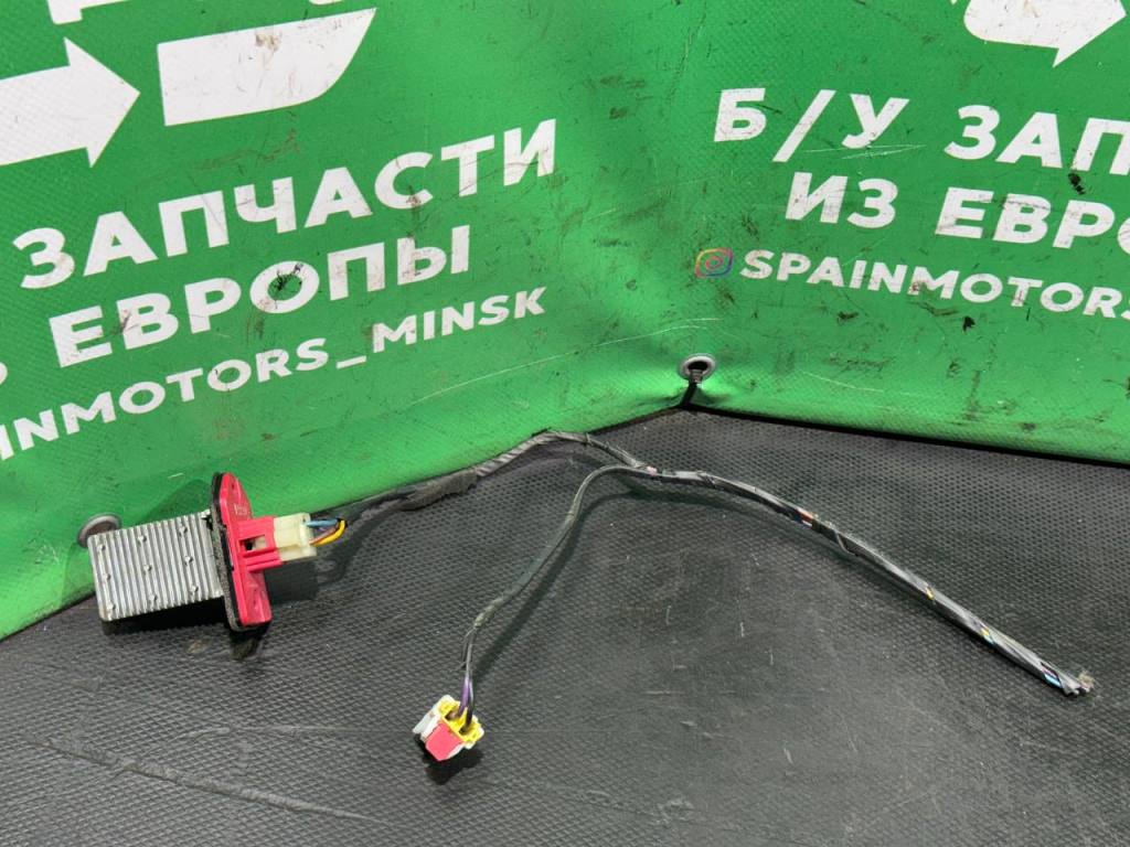 (53282) Сопротивление печки Daewoo Nubira 2000 - фото1 (53282) Сопротивление печки Daewoo Nubira 2000 - фото1