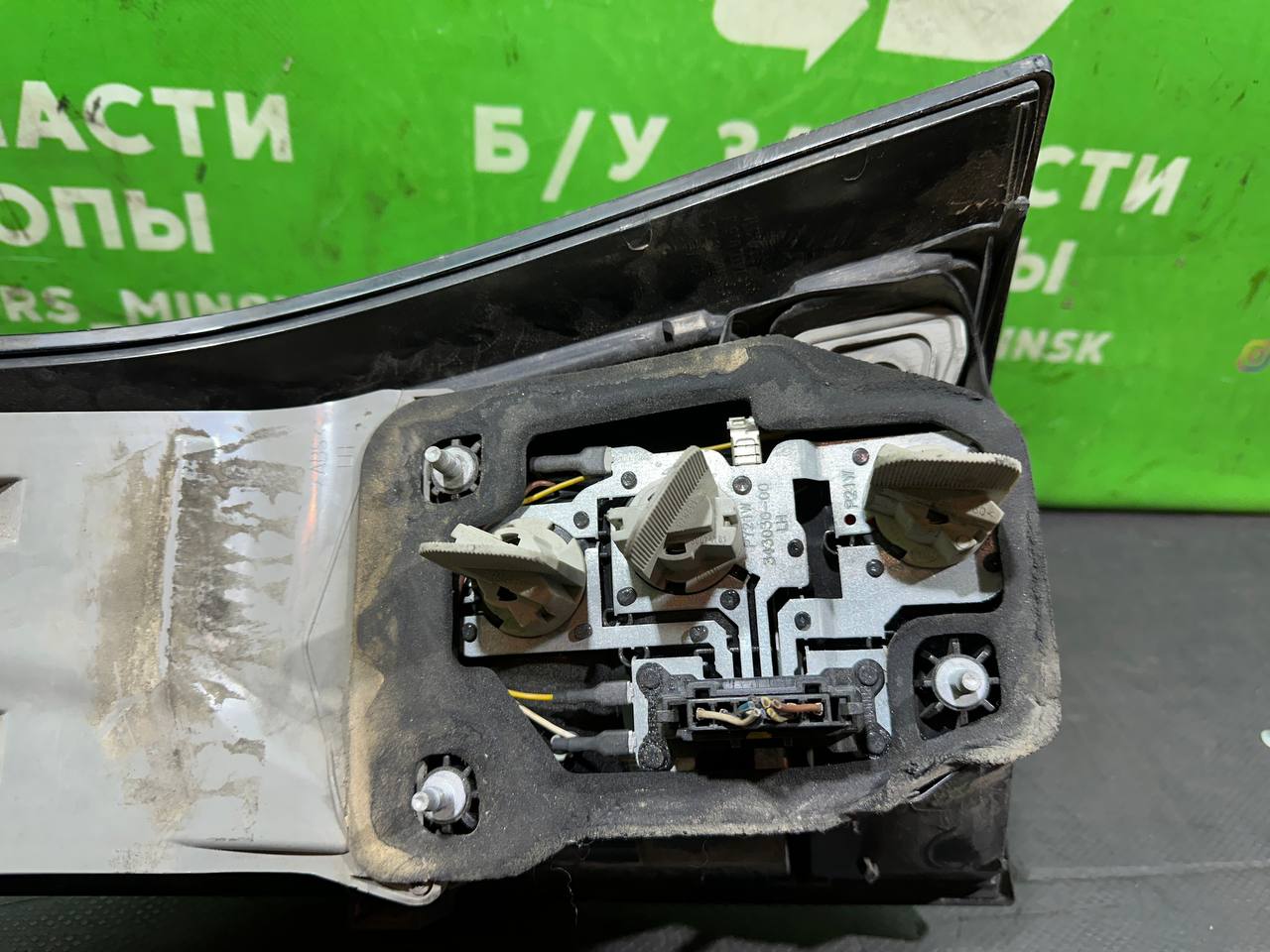 (35103) Фонарь задний левый Saab 9-3 2008 фото-5 (35103) Фонарь задний левый Saab 9-3 2008 фото-5