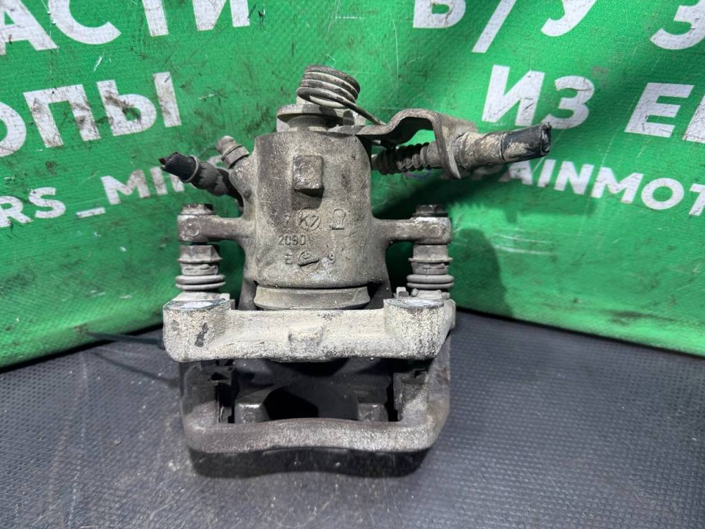 (60427) Суппорт задний правый Opel Zafira B 2007 фото-3