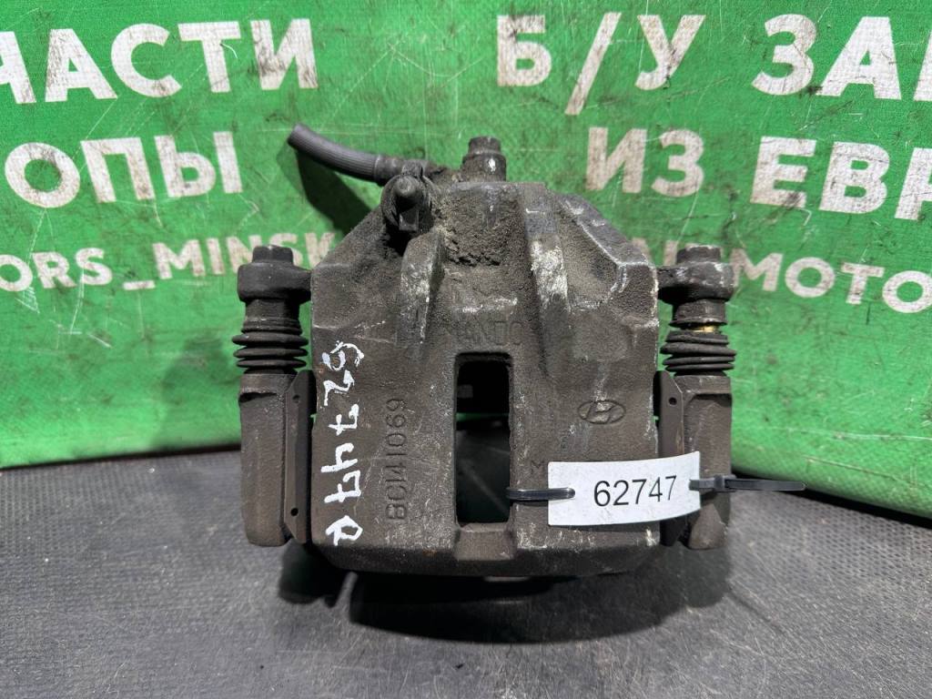 (62747) Суппорт передний правый Hyundai Matrix 2005 - фото1