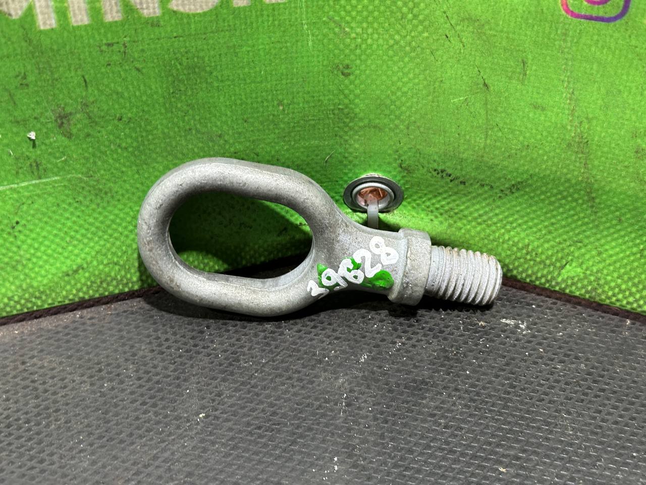 (39628) Крюк буксировочный Porsche Cayenne 2005 - фото1