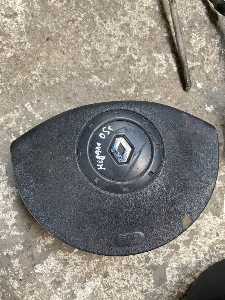 (29688) Подушка безопасности водителя Renault Megane II 2005 - фото1 (29688) Подушка безопасности водителя Renault Megane II 2005 - фото1