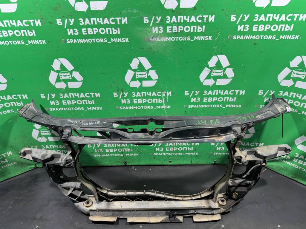 (62974) Передняя панель крепления облицовки (телевизор) Audi A4 B6 2004 1,9 TDi - фото1