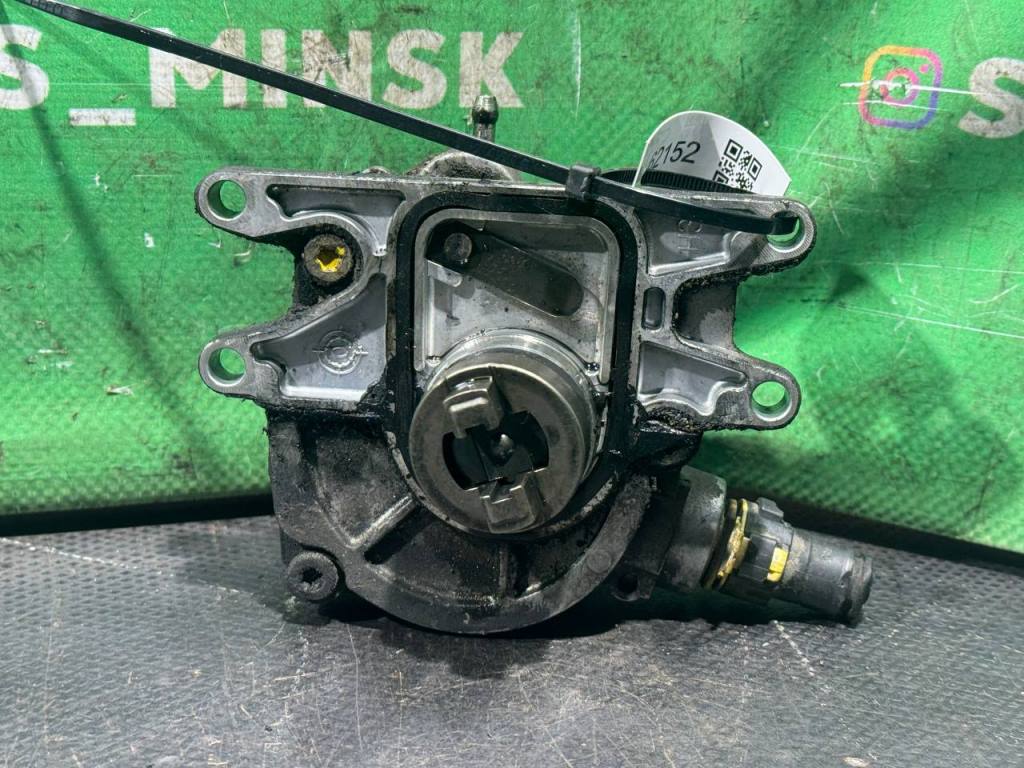 (62152) Насос вакуумный Opel Zafira A 2003 2 DTi 24406132 - фото1
