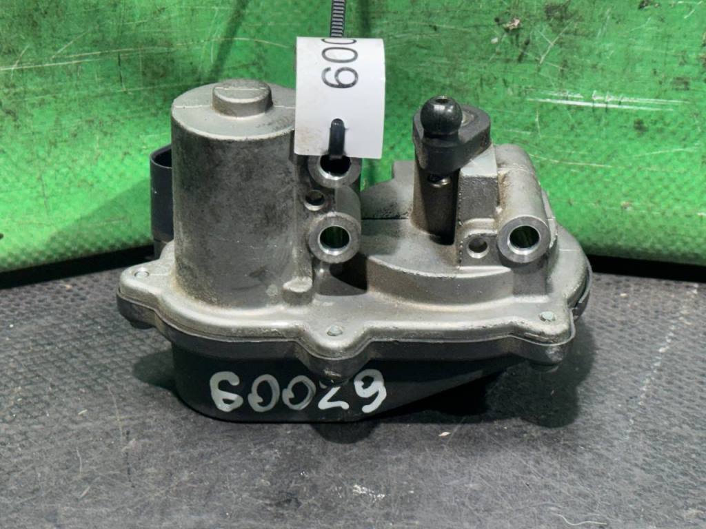 (60029) Сервопривод заслонок впускного коллектора Skoda Octavia 2010 2 TD 03L129086 - фото1