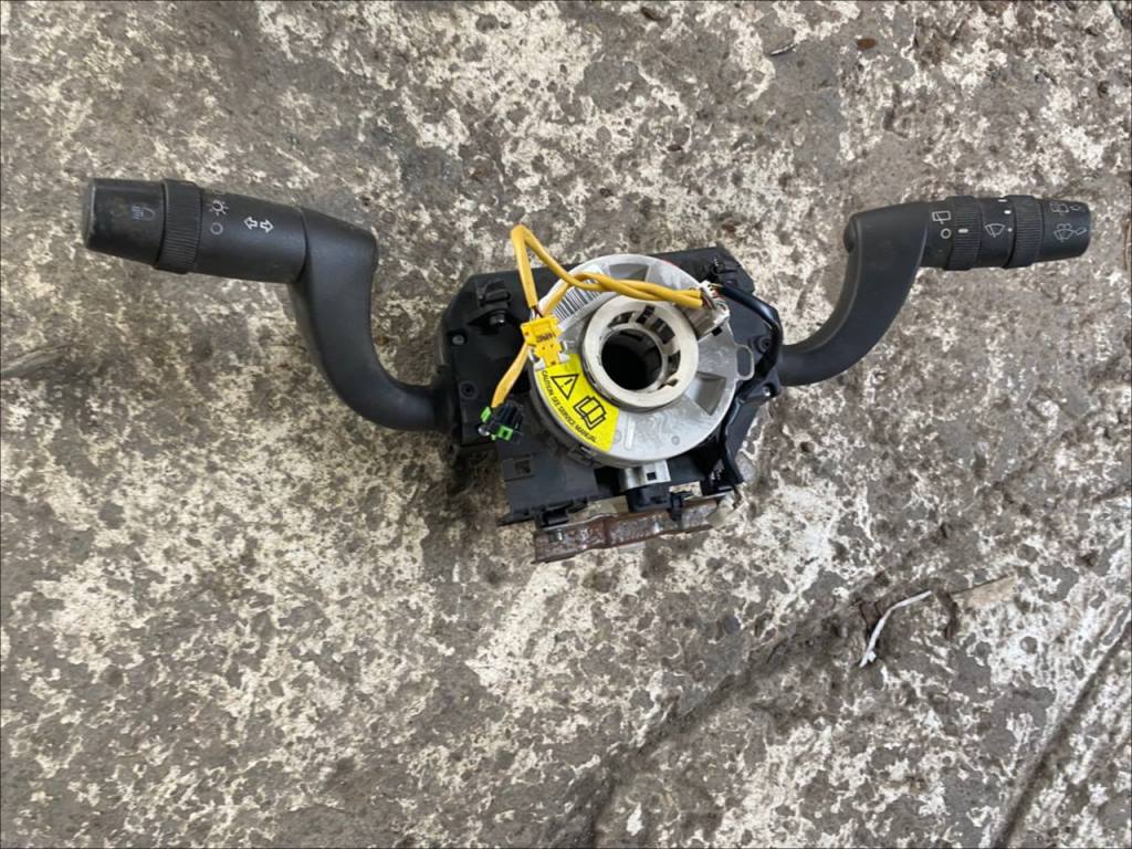 (29710) Переключатель подрулевой (стрекоза) Lancia Musa 2008 07354009330 - фото1 (29710) Переключатель подрулевой (стрекоза) Lancia Musa 2008 07354009330 - фото1