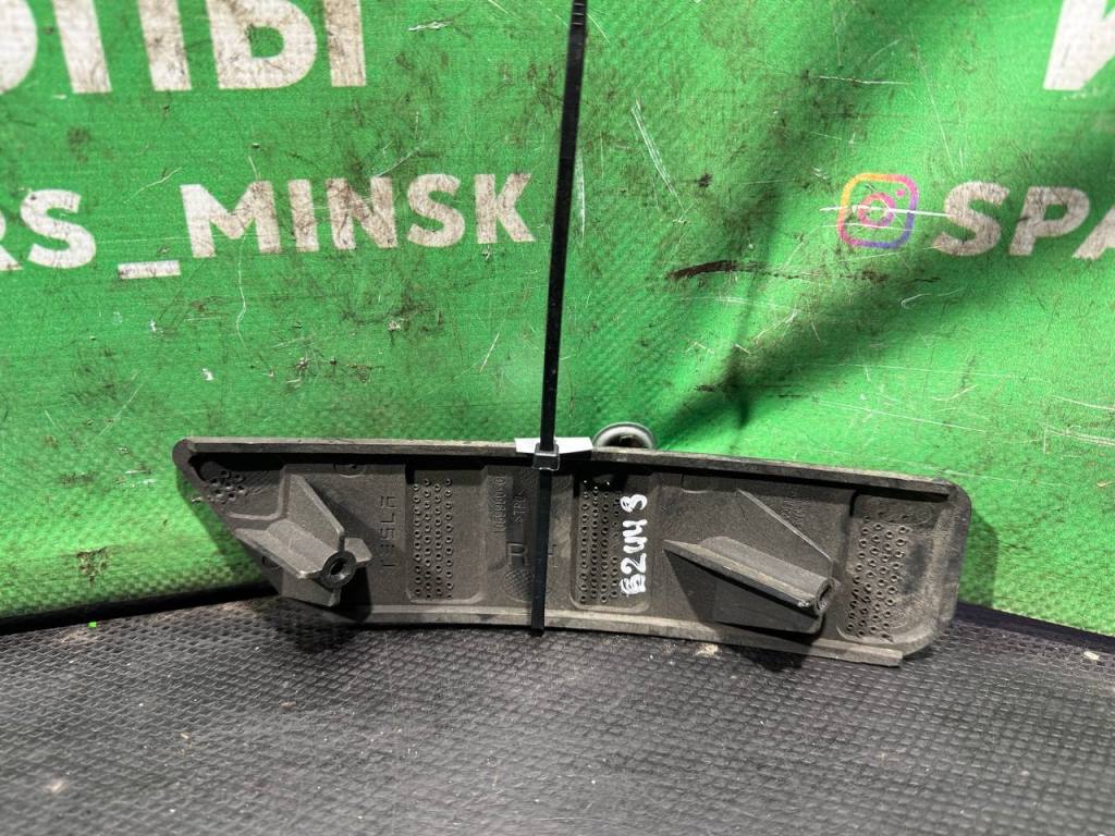 (62448) Кронштейн крепления фары противотуманной правой Tesla Model S 2018 105998000B - фото2