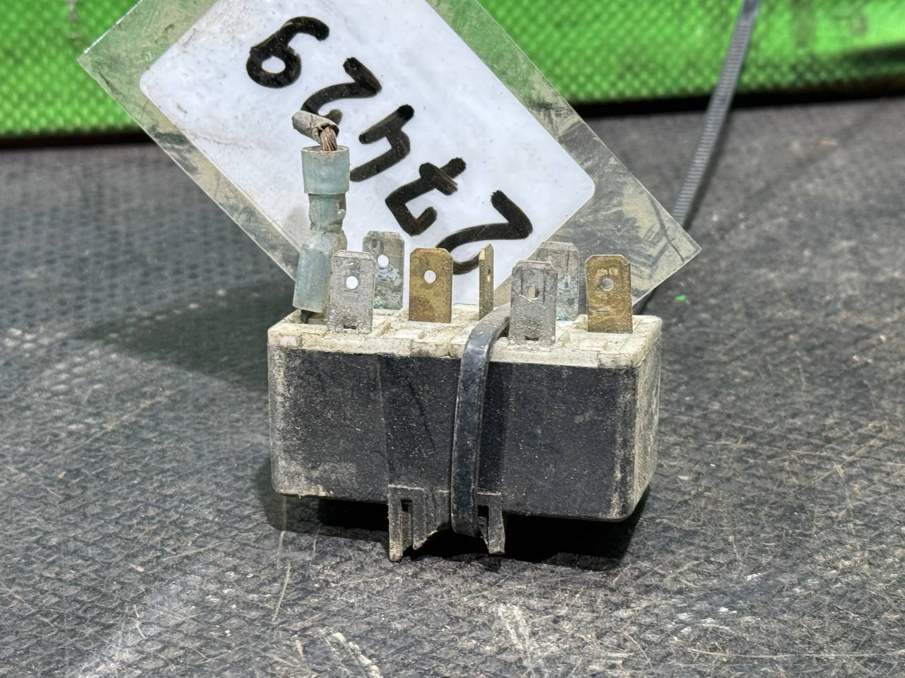 (27429) Реле (прочие) Jaguar XJ 1998 4RA00358800 - фото1 (27429) Реле (прочие) Jaguar XJ 1998 4RA00358800 - фото1