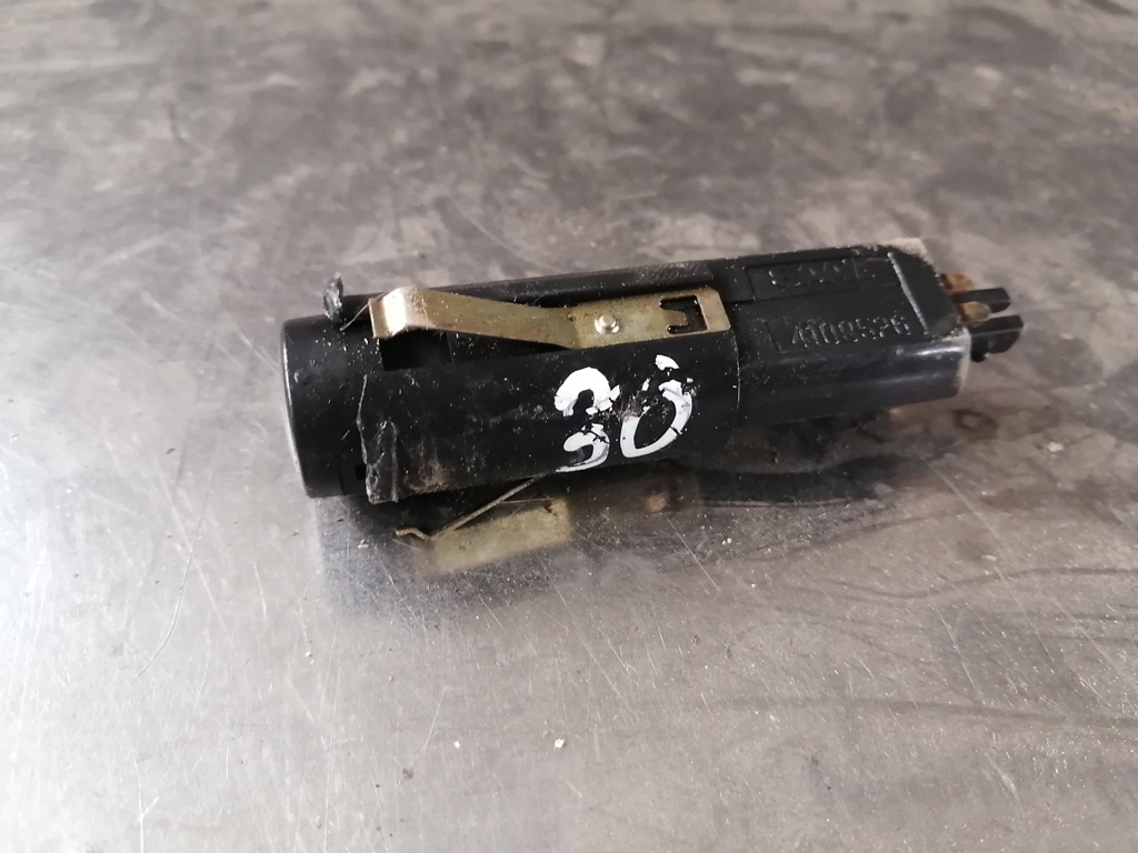 (30) Кнопка аварийной сигнализации Saab 9-5 2001 4109526 - фото1