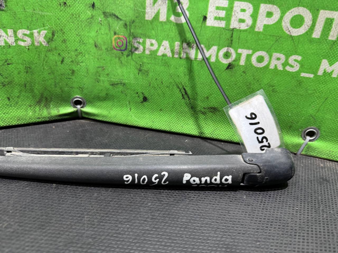 (25016) Щеткодержатель задний Fiat Panda 2004 фото-3