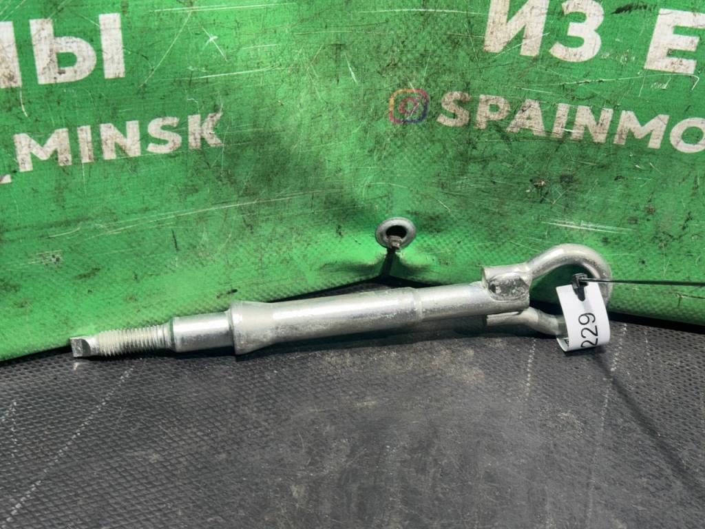 (61229) Крюк буксировочный Peugeot 5008 2015 (61229) Крюк буксировочный Peugeot 5008 2015
