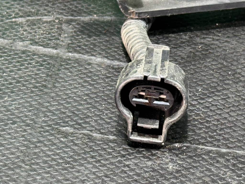 (53267) Вентилятор радиатора Daewoo Nubira 2000 2 i 96351331 - фото2 (53267) Вентилятор радиатора Daewoo Nubira 2000 2 i 96351331 - фото2