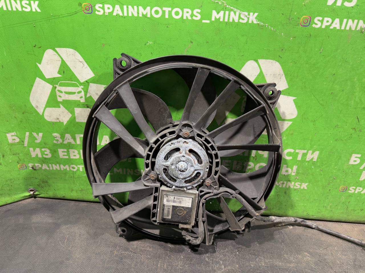 (45598) Вентилятор радиатора Citroen C5 X7 2009 2 HDi 9656849980 - фото2