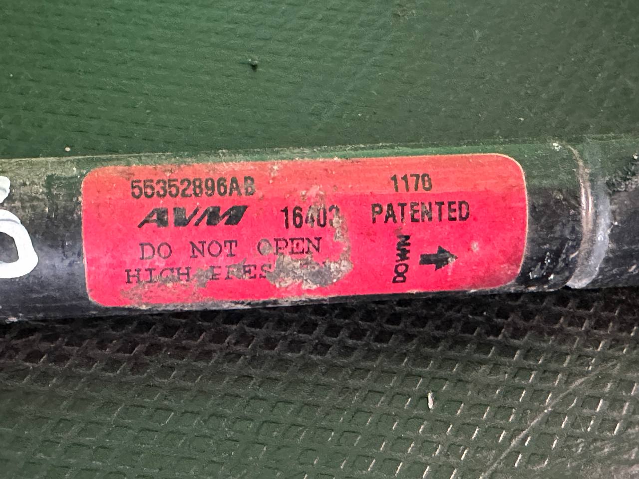 (40546) Амортизатор капота Jeep Grand Cherokee 2003 55352896AB - фото2 (40546) Амортизатор капота Jeep Grand Cherokee 2003 55352896AB - фото2