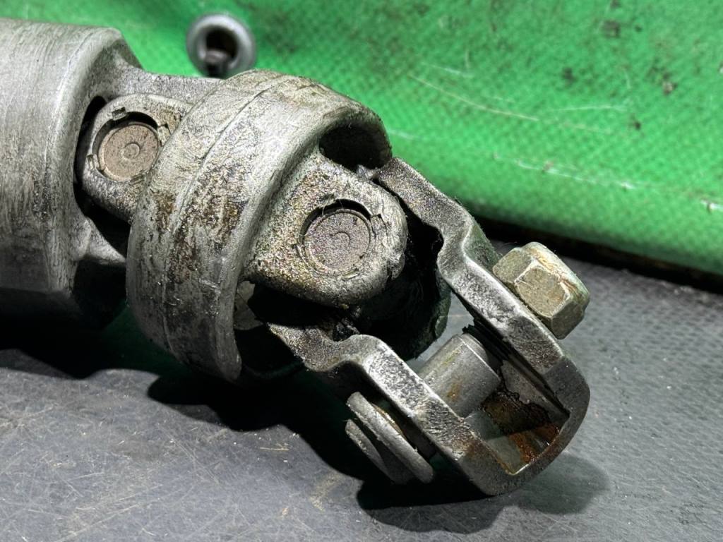 (56087) Рулевой карданчик Audi A4 B5 1999 фото-3