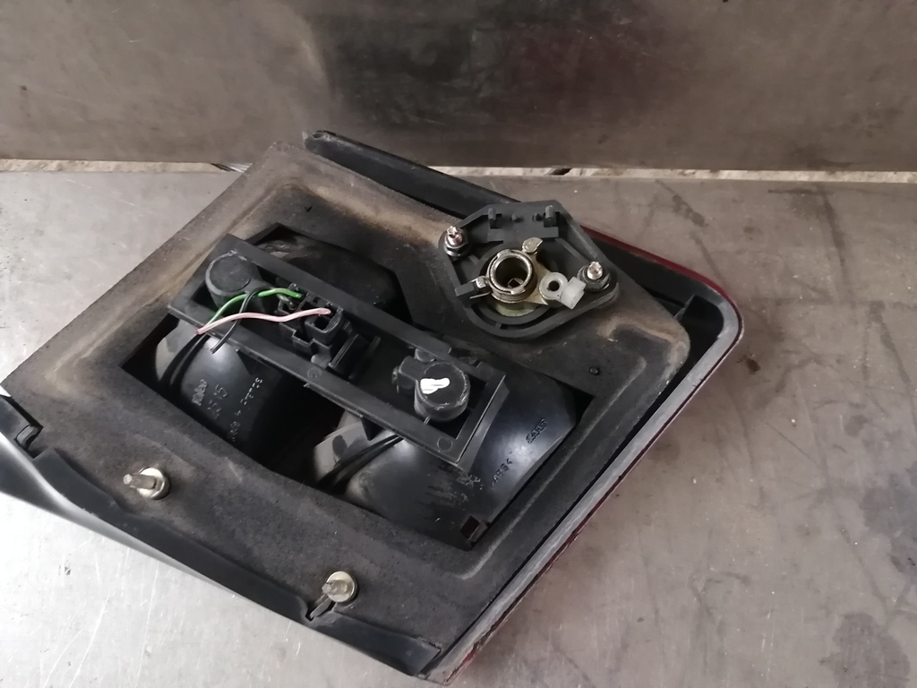 (581) Фонарь задний правый Saab 9-5 2001 - фото2