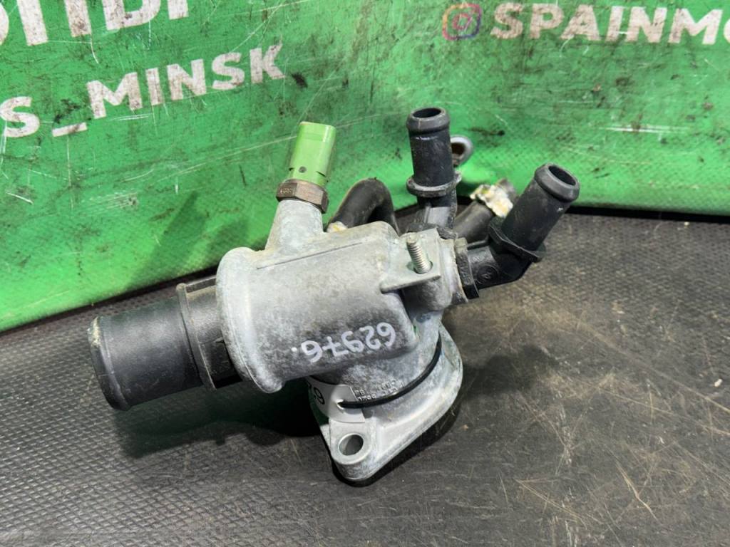 (62976) Корпус термостата Fiat Punto 2006 1,9 JTD 55203388 - фото1