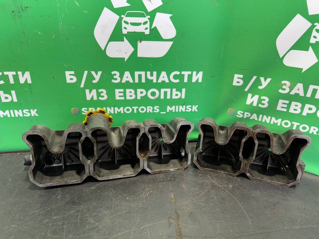 (49743) Клапанная крышка Jeep Grand Cherokee 2001 3,1 TD - фото2 (49743) Клапанная крышка Jeep Grand Cherokee 2001 3,1 TD - фото2