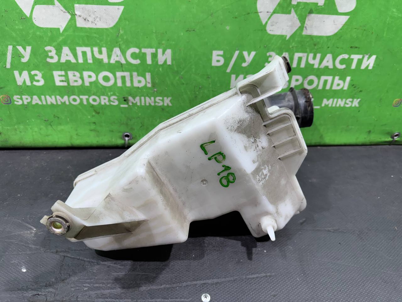(43513) Резонатор воздушного фильтра Nissan Maxima 2002 (43513) Резонатор воздушного фильтра Nissan Maxima 2002