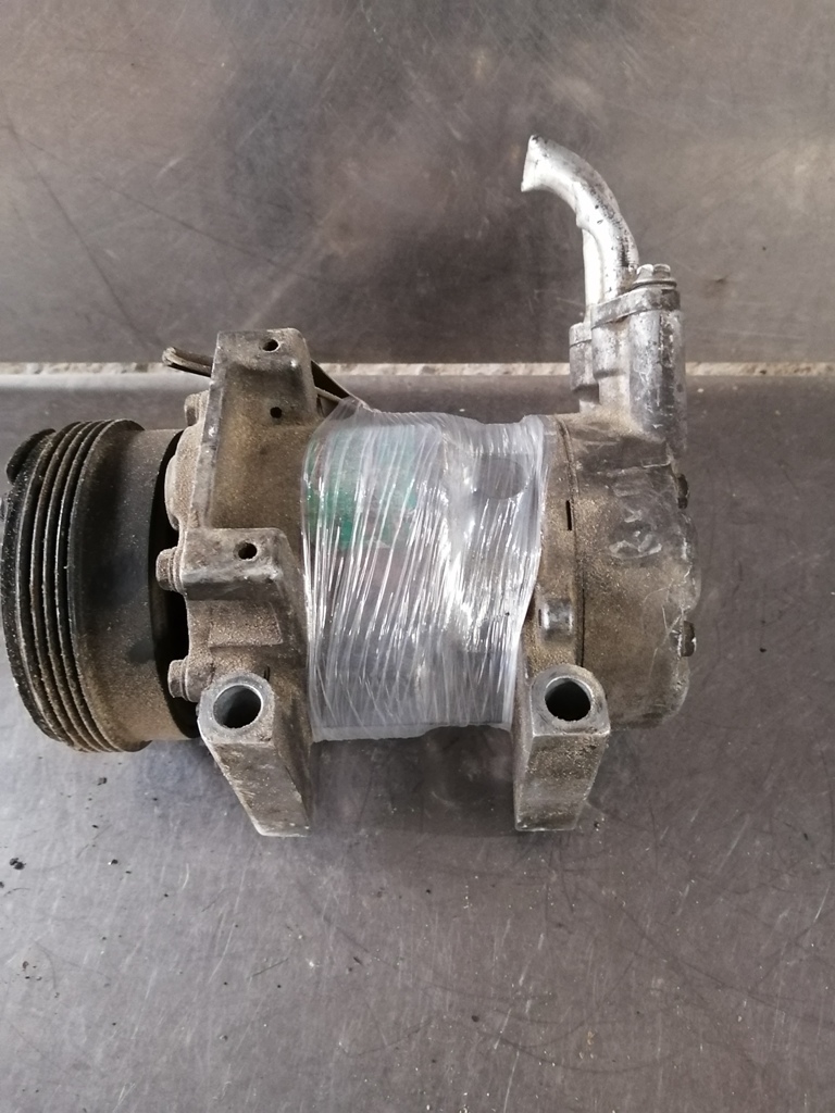 (144) Компрессор кондиционера Renault Clio 1997 1,2 i Sanden8200037058 - фото2 (144) Компрессор кондиционера Renault Clio 1997 1,2 i Sanden8200037058 - фото2