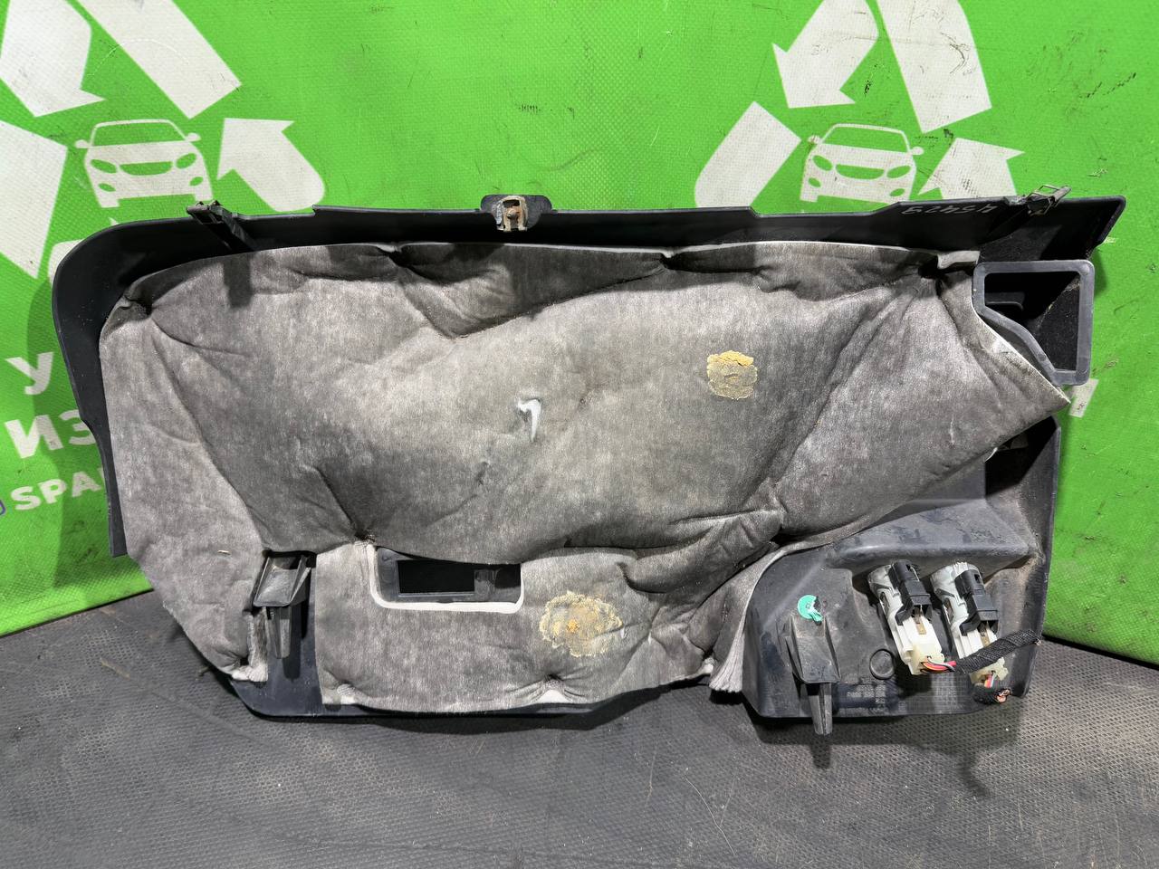 (45429) Накладка декоративная на торпедо Porsche Cayenne 2004 - фото2